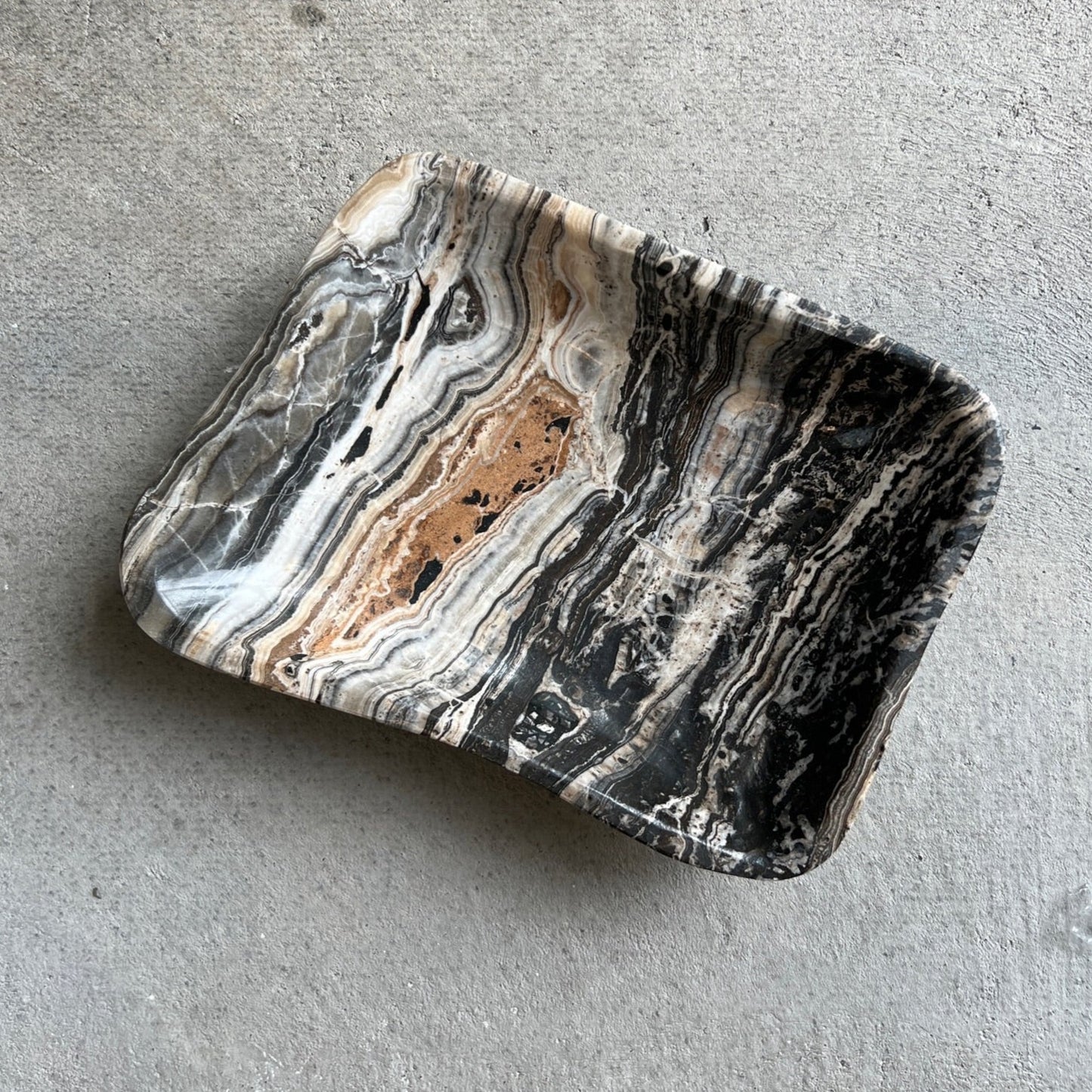 Fossil Organic Shaped Tray